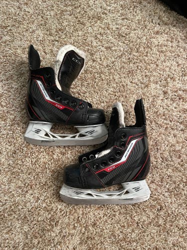 2015 CCM JetSpeed 250 Hockey Skates 10 (Used)