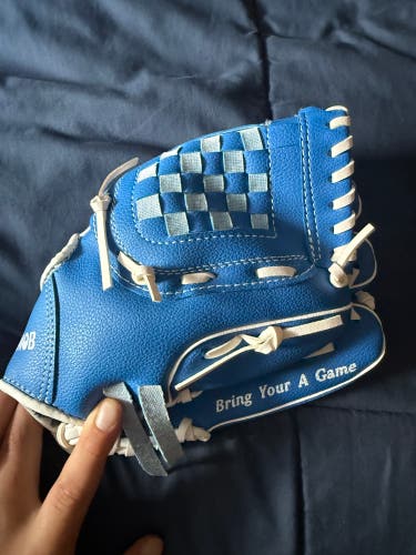 Bradley Next Play RH Baseball Glove 10.5" (New)