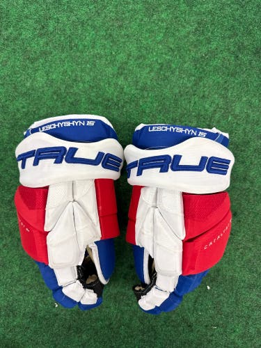 Red White & Blue Senior True Catalyst 9x Gloves 14" Leschyshyn Pro Stock (New)