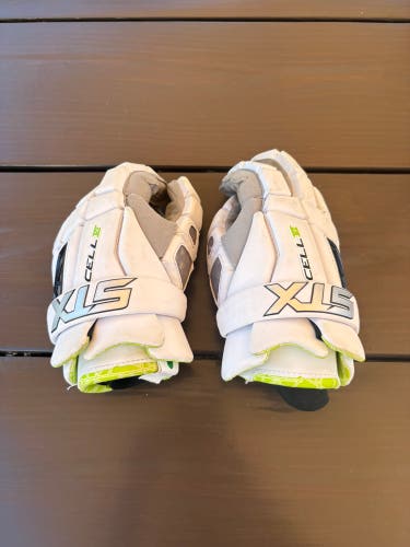 STX Cell vi Lacrosse Gloves (Used)