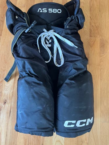 Men's Senior Small CCM Tacks AS 580 Hockey Pants (Used)