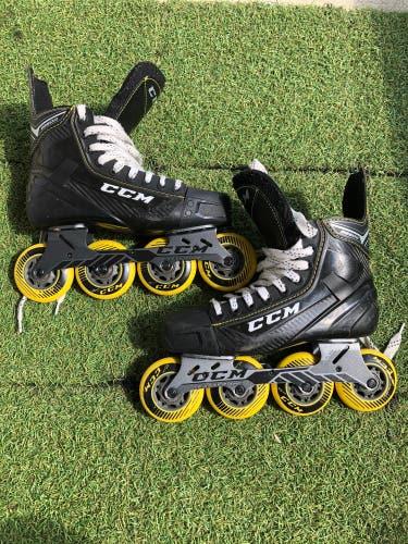 Junior CCM Super Tacks 9350 Inline Skates Regular Width Size 5 (Used)