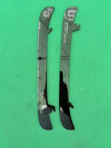CCM Black Step Steel Replacement Steel Blades 263 mm