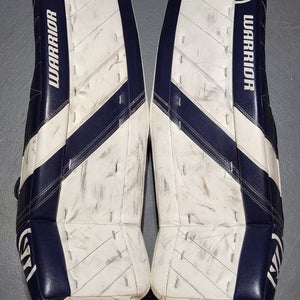 30" Warrior Ritual G4 Goalie Leg Pads (Used)