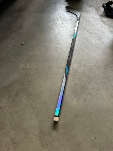 Intermediate Bauer Nexus Tracer Left Hand Hockey Stick P28 40 Flex (Used)