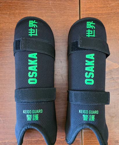 Osaka field hockey shin guards