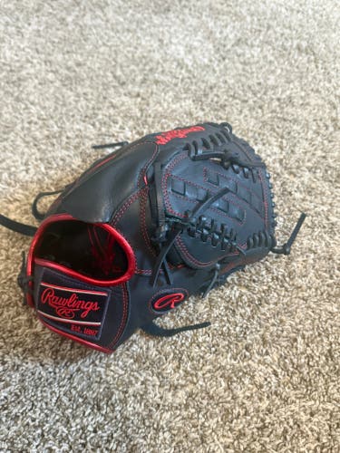 Rawlings Hypertech RH Pitcher's Baseball Glove 11.75" (New)