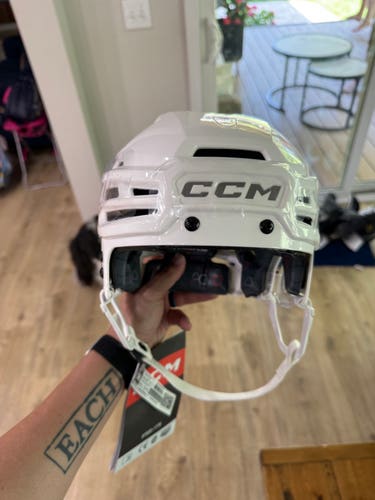 New CCM Tacks 920 Hockey Helmet - White