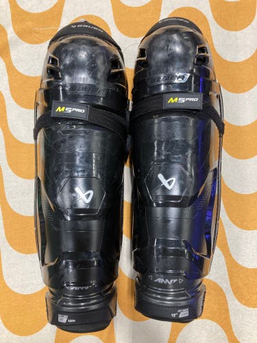 Senior Bauer Supreme M5 Pro Shin Pads 17" (Used)