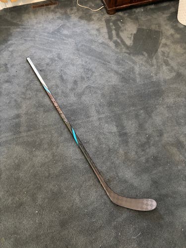 Senior Bauer Nexus Tracer Left Hand Hockey Stick P28 87 Flex (New)
