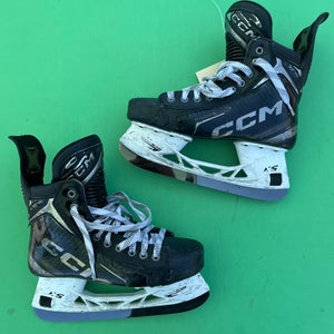 Senior CCM Tacks XF Pro Hockey Skates | Size 7 Regular Width