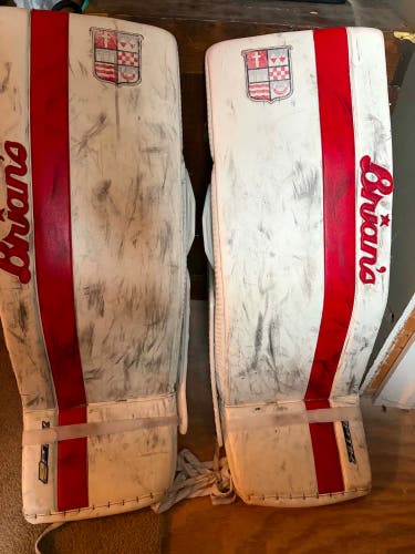 33" Brian's Optik 2 Regular Goalie Full Set (Used)
