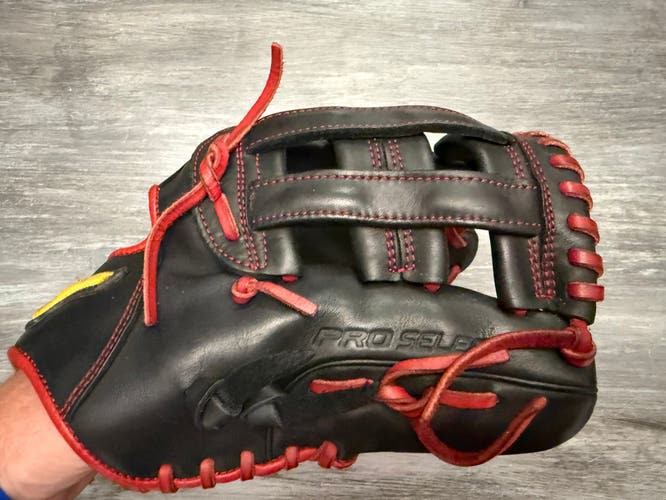 Mizuno Pro Select RH Baseball Glove 11.75" (Used like New