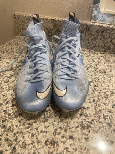 Men's Size M 10.0 (W 11.0) Nike Vapor Untouchable 3 Elite Mid Top Molded Cleats (Used)