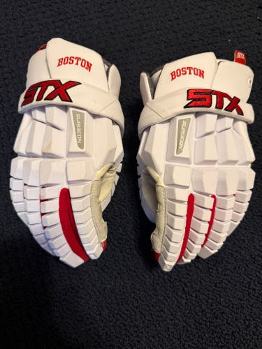 Boston University STX Surgeon RZR Lacrosse Gloves (Used)