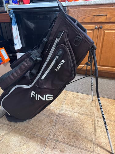 Ping Hoofer Lite Bag stand bag black 5 way shoulder strap (Used)