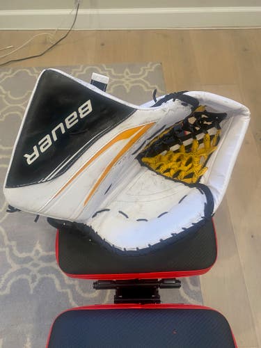 Senior Bauer X5 Pro Catch Goalie Glove - White, Black, Gold - New Skate Lace Pocket