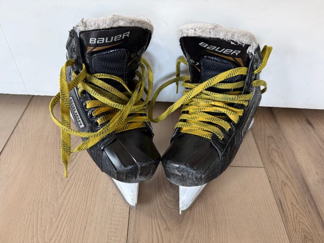 2018 Bauer Supreme S27 Hockey Goalie Skates Size 3.5 (Used)