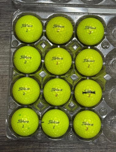 12 Titleist Pro V1 / Pro V1x Yellow Golf Balls - Mostly 5A Mint Condition