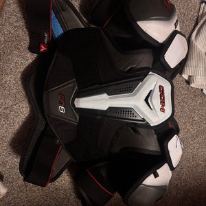 Men's Medium Senior CCM JetSpeed FT8 Shoulder Pads (Used)
