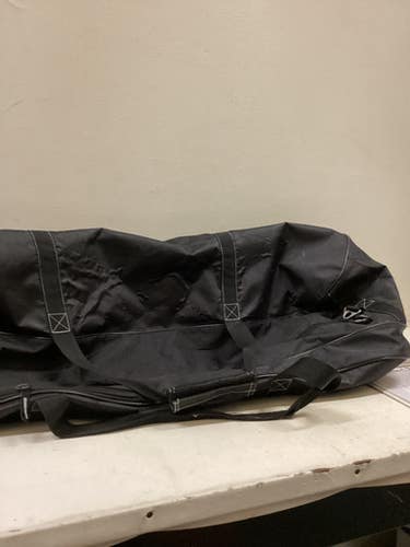 Used Under Armour Leadoff Bb Sb Cleats Black Junior 02.5 11725-s000503267