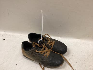 Used Soccer Cleats Black And Copper Youth 12.0 11725-s000502657