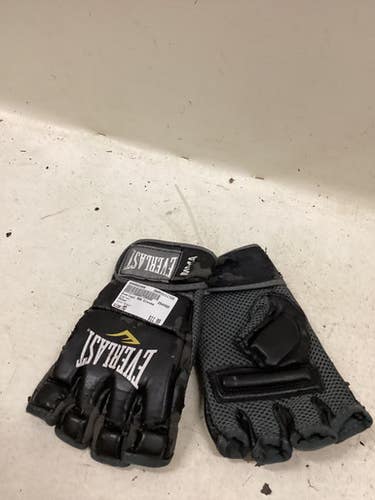 Used Everlast Mma Gloves Black Md 11725-s000502806