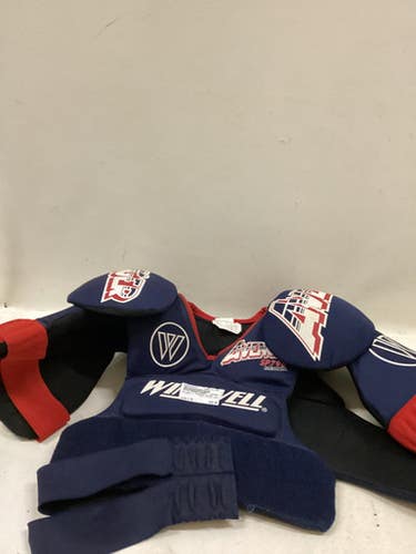 Used Winnwell Avenger Sp790 Senior Shoulder Pads L Xl 11725-s000503540