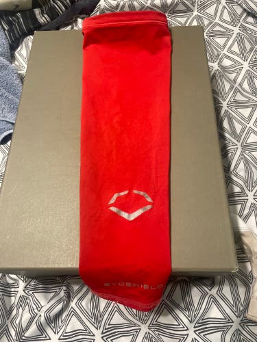 Red Senior EvoShield Elbow Guard (Used)