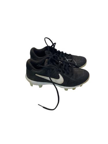 Used Nike Black And White Bb Sb Cleats Black And White Junior 04 11347-s000245654