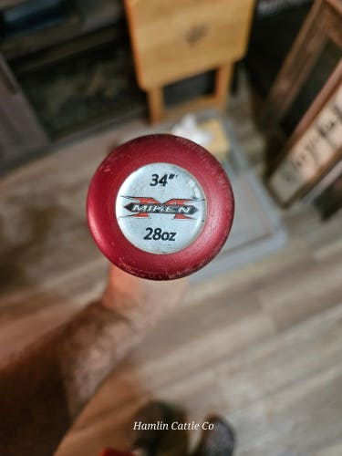 2013 Miken Ultra Composite Bat (-6) 28 oz 34" (Used)