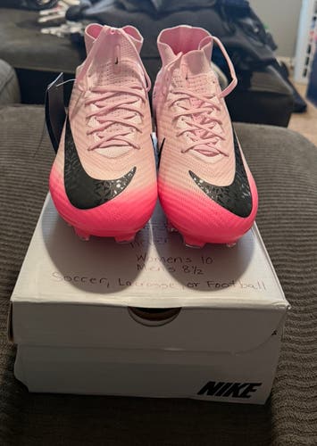 Unisex Nike Molded Cleats M 8.5/W 10(New)