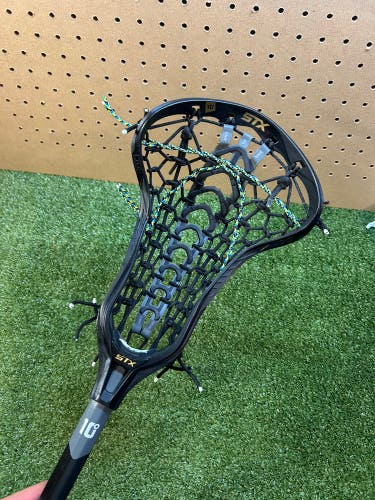 STX Crux 600 Complete Women’s Lacrosse Stick Black 10 degree