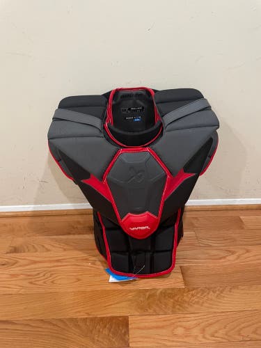Brand new with tags! Small custom 2025 Bauer Vapor Flylite Goalie Chest Protector Pro Stock(no arms)