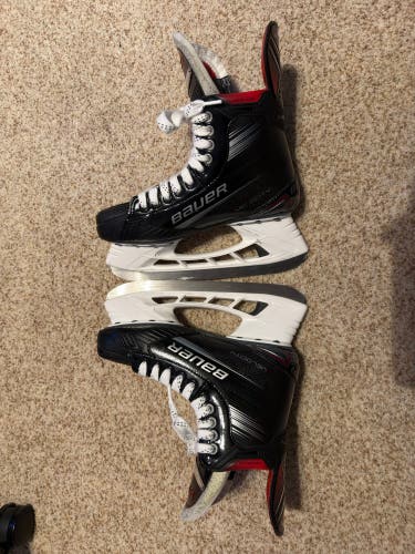 2023 Bauer S23 Vapor Velocity (SMU) Hockey Skates 7 (Used)