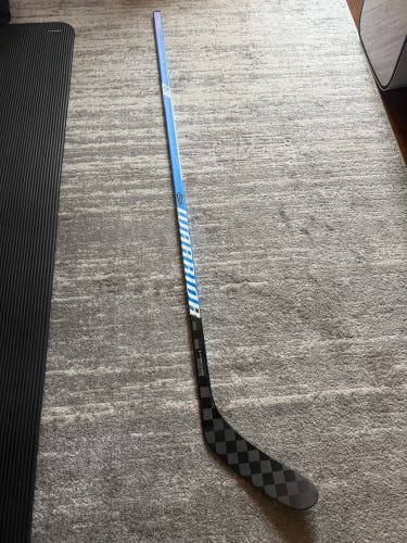 Senior Warrior Novium 2 Pro Left Hand Hockey Stick P28M 75 Flex (New)