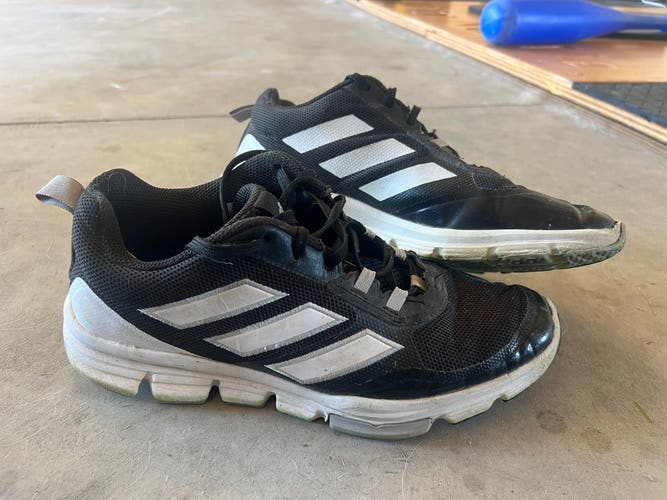 Men's Size M 9.0 (W 10.0) Adult Adidas AR Shoes (Used)