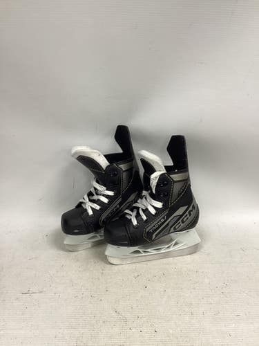 Used Ccm Tacks As550 Youth Hockey Skate Youth 09.0 11851-s000048130