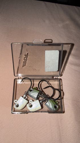 NLBN Fishing hooks/lures 3/8th of a oz