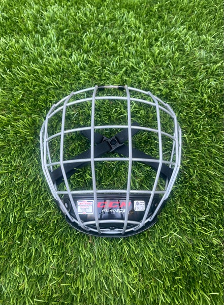 Medium CCM FitLite FL40 Full Cage (Used)