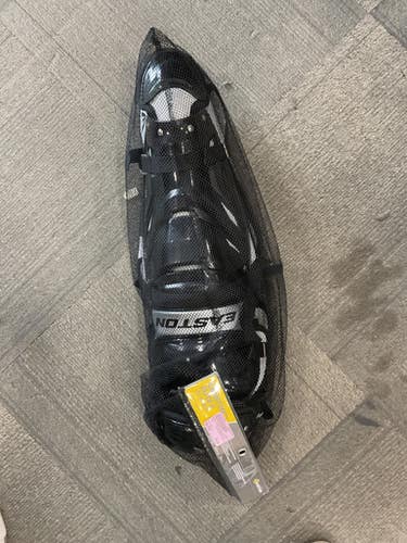 Used Easton Gametime Elite Ii Catchers Leg Guards Black Adult 11614-s000238750