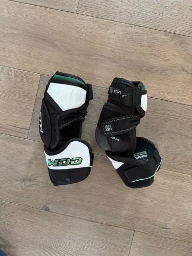 Senior Medium CCM JetSpeed FTW Elbow Pads (Used)