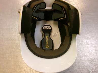 Used Easton Sr Helmet Batting Helmet No Mask White Md 11339-s000203438