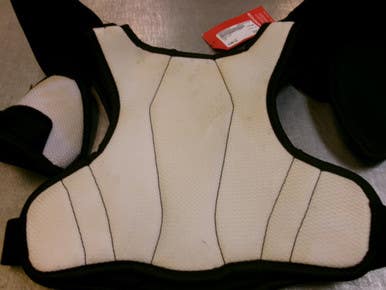 Used Ccm Ltp Youth Shoulder Pads Lg 11339-s000203415