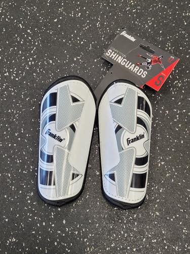 Used Franklin Soccer Shin Guards Junior White Sm 11849-s000041128