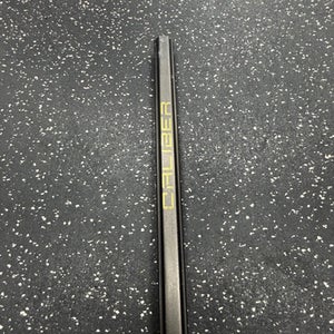 Used Maverik Caliber Mens Atk Mid Lax Shaft Black 11849-s000041097