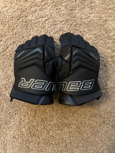Bauer Vapor Flylite Gloves 14" (Used)