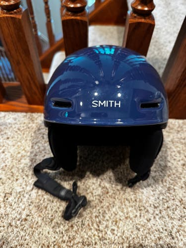 Small Smith Zoom Jr Helmet (Used)