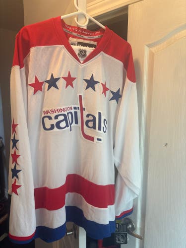 Washington Capitals 2011 Winter Classic Jersey
