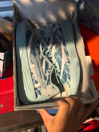 Women's W 8.5) Puma Shoes (New)